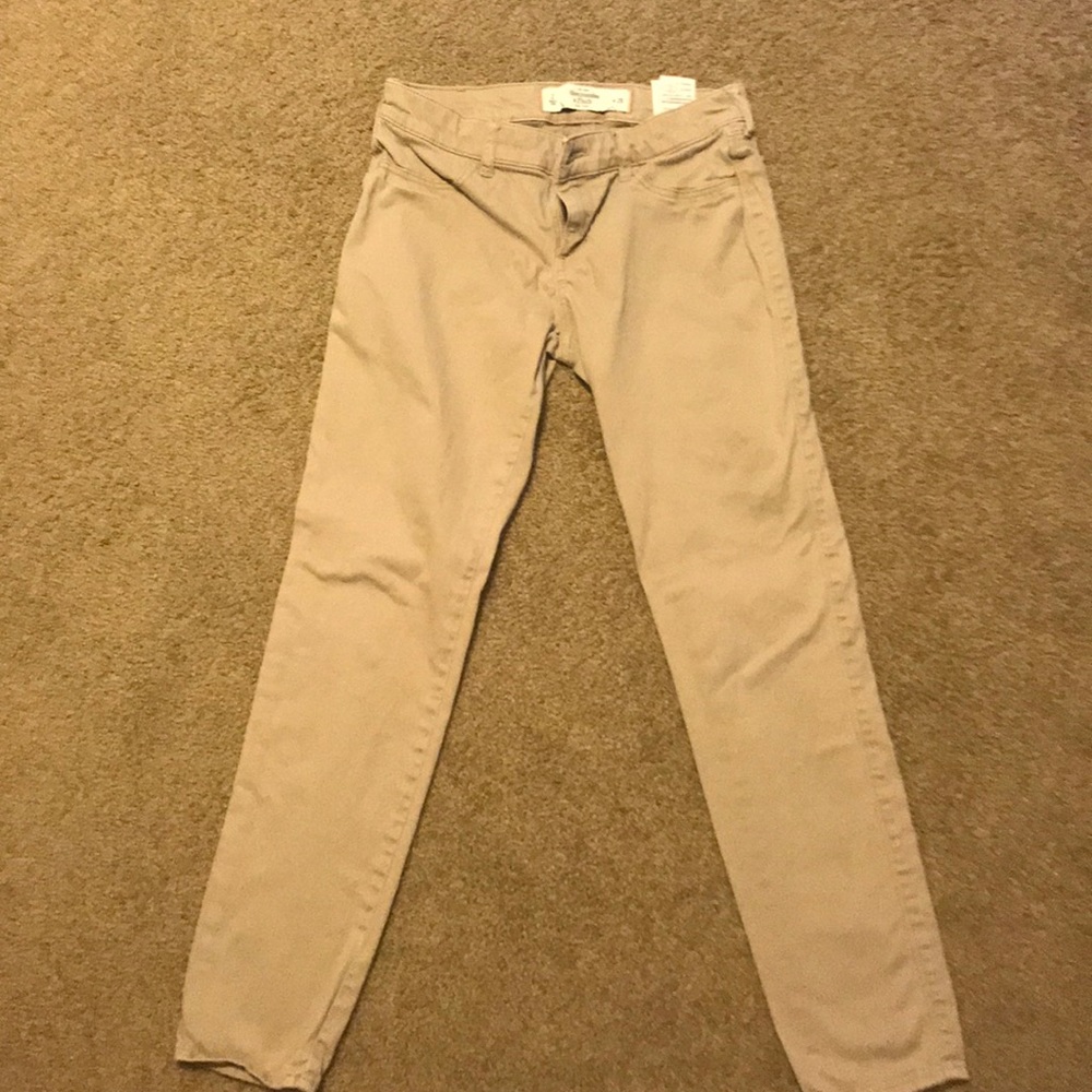 Abercrombie khaki pants size 2